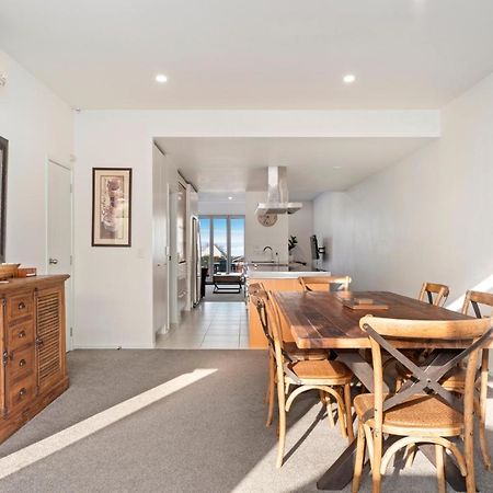 Lakeview Luxury - Taupo Holiday Apartment ภายนอก รูปภาพ