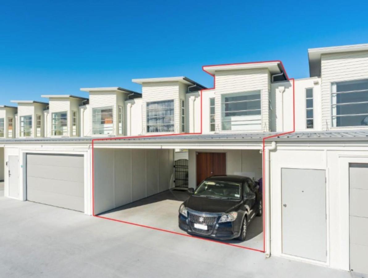 Lakeview Luxury - Taupo Holiday Apartment ภายนอก รูปภาพ